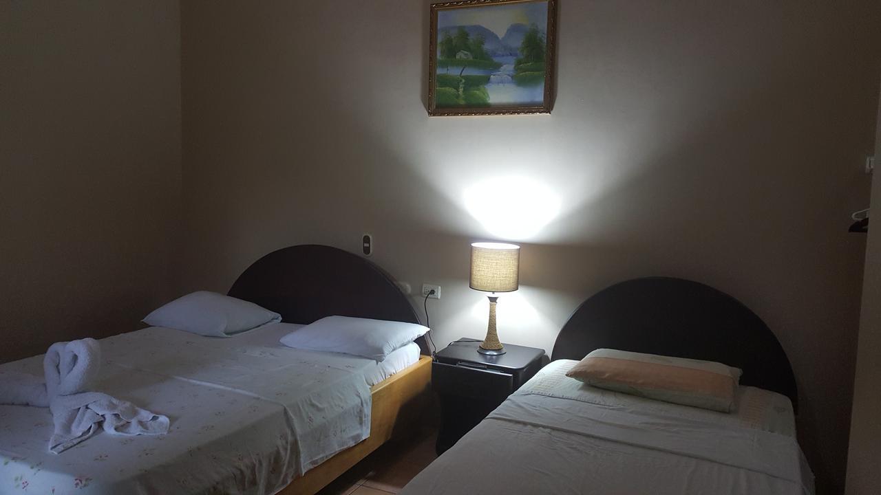 Hotel Vista Al Tortuguero Cariari  Bagian luar foto