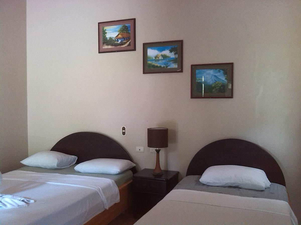 Hotel Vista Al Tortuguero Cariari  Bagian luar foto